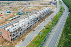 Bán nhanh nền đất 100m2 cách sân bay long thành 3km. lh0931334292.