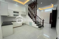 Đc thượng, ngõ to, sát phố, kinh doanh, 4 ngủ, tiện ích ngợp trời.