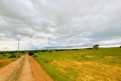 Bán 4380m2 đất nông nghiệp bình tân gần công viên safari, đường liên xã 569tr ck 3 chỉ lh 0938677909