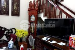 Mk phố, ngõ ba gác, sát mặt phố, 4 ngủ, nhà đẹp, siêu rẻ.