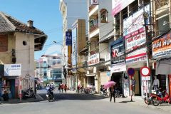 D985 bán đất tặng nhà hẻm nguyễn thị minh khai phường 1 tp đà lạt.