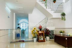 Bán nhà 3 tầng 4 tỷ 150tr kđt hà quang 1, nha trang