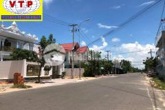 Bán nhanh nhà 1 trệt 2 lầu góc 2 mặt tiền đường phạm hùng đào tấn