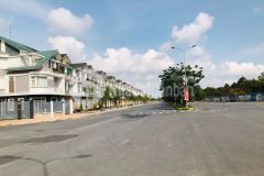 Lô đất long hưng city, khu 2, gần sông bến gỗ. bao sang tên. giá tốt nhất thị trường 0936894008