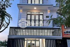 Cần bán nhà mới xây 3 tầng kđt hà quang 2.