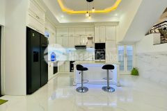 Bán nhà 1 trệt 1 lầu đường trần việt châu