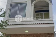 Bán nhà mặt tiền đồng văn cống,chiều ngang 4.48m, sổ hồng hoàn công,giá dưới 6 tỷ