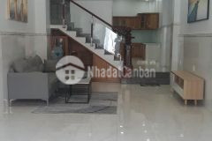 Nhà đang cầm ngân hàng bán thấp hơn định giá ngân hàng 200 triệu.