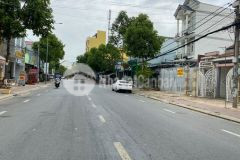 Nhà trệt mặt tiền đường lý thường kiệt,diện tích 4.06m x 23m nở hậu 4.3m,vị trí đẹp