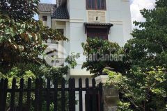 Biệt thự mini sân vườn. 160m2 trong kdc hồng long hiệp bình phước thủ đức