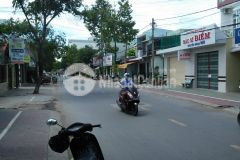 Cho thuê nhà mặt tiền phan đình phùng nhà mới 100 vị trí đắc địa bậc nhất tp.trà vinh