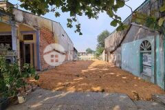 Bán đất chính chủ mặt tiền đường lê duẩn tt ái tử