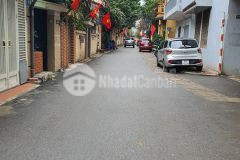 Anh thua ý, bán đất tặng nhà 39m, mt 4.3m, chỉ 1.7 tỷ tại phú viên bồ đề.