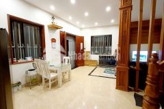 Cần bán nhà lô góc, ngõ ô tô, tặng full nội thất giá siêu rẻ phố nguyễn chinh, hoàng mai.