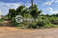 D605 bán 5 lô liền kề buôn bu xã hoà khánh giáp eakao