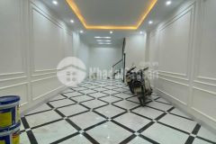 Bán nhà 45m2 gần ô tô, gần chợ trung kính kinh doanh tạp hóa giá chỉ hơn 4 tỷ