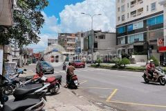 Nhà măt tiền 208m2, 2 lầu, bình thạnh, giá 39 tỷ.