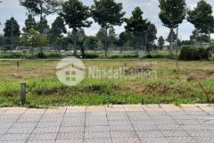 Ket tiên cân ban nên xoay vôn mua dich