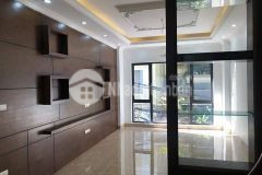 24 ss nhà đẹp long lanh. ô tô. 30m ra mặt phố. dt lớn 52m2. mt đẹp 3.8m. giá quá tốt