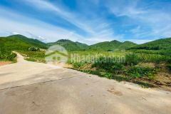 Bán đất mặt tiền ngang hơn 100m giáp suối giá rẻ lh 0788.558.552