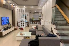 Bán liền kề làng việt kiều châu âu, nội thất sang trọng, view hồ đắt giá, hàng độc, 10.1 tỷ