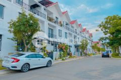 Siêu phẩm an cư nhà 3 tầng khu b royal park lh 0346229509