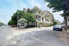Tặng nhà, mặt tiền siêu rộng, cách nguyễn du 50m