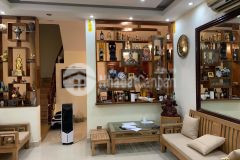 Bán nhà phố quan nhân, 62m2, mt 6.5m, nhà đẹp, lô góc, ô tô, nội thất châu âu. chỉ 6.8 tỷ.