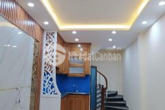 Bán nhà cầu giấy 35m2 x 5t giá.4 tỷ cách 10m ô tô tránh