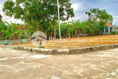 Chính chủ bán 2 lô liền kề dt 250m² nằm trên trục chính đường 33 nối dài rẽ vào 50m