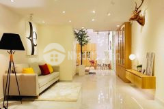 Bán nhà 5 tầng đẹp mê ly, hẻm đẹp mê hồn, 62m2, quang trung, sát chợ, 7 tỷ.