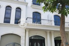 Duy nhất căn đông nam liền kề vinhomes loại 3,5 tầng giá cđt