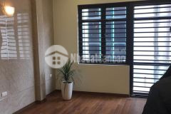 Cần bán gấp nhà phố nguyễn khánh toàn. ngõ to ô tô vào. dt 60m2. 5 tầng lh 0977 717 488