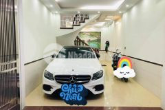 Lần đầu mới xuất hiện 45m2, mt4m. trần quốc hoàn, ô tô,kd, bán gấp