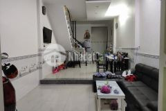 Bán nhà 4 tầng đường bờ bao tân thắng giá rẻ chỉ 4.95 tỷ.