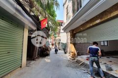 Nhà ngã tư sở 68m2 cho thuê 30trtháng otô vào nhà. 0854984333