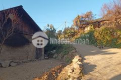 Bán mảnh đất siêu hiếm có nhà,gần nhiều tiện ích tại sapa 2