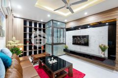 Hot hotbán nhà cầu giấy, 60m2, gara, kinh doanh, nhỉnh 8tỷ.0975632301