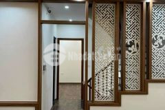 Cần tiền bán gấp căn nhà mới xây phố yên hòa.cầu giấy diện tích 50m2 5 tầng giá 5.6 tỷ