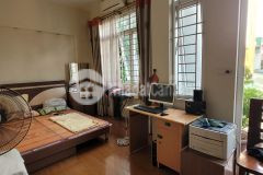 Bán nhà 4 tầng chủ tự xây ô tô tránh vào nhà cổ linh long biên