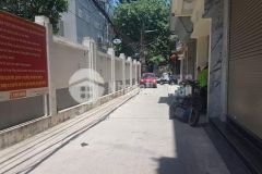 Nhà mặt phố.kinh doang.bán đất được tặng nhà xưởng