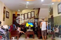 Lô góc,ngõ ô tô đỗ ngày đêm hoàng mai 60m x 4t giá chỉ 7 tỷ lh 0886644228