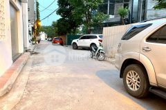 Bán đất ngọc thụy 42trm2 ngõ thông ô tô tải mt khủng bán gấp