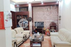 Hotnhà đẹp trong ngõ 173 hoàng hoa thám dt52m mt4m 4.6 tỷ.