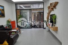 Bán nhà đường yên bình, hà đông 38 m2 ô tô đỗ cửa 3 tỷ 2