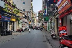 Quan nhân, đất vuông, đẹp, ngõ rộng, dt 62m, mt5m, 3.69 tỷ