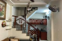 Lô góc ôtô đỗ cửa giải phóng 30m x 4t giá 1.85 tỷ.