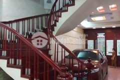 Bán nhà phân lô. phùng chí kiên 64m x 5t. mt 4m. giá 12 tỷ. 0978948685.