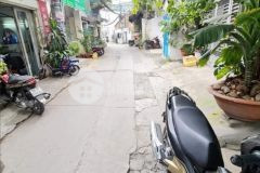 Bán nhà riêng 2 tầng, khu an ninh trí, gần trường chinh quận tân bình 80m2