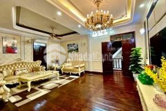 Tôi bán nhà mặt phố tây sơn, nguyễn lương bằng gần xã đàn 238m2 chỉ 39.9 tỷ. lh 0989626116